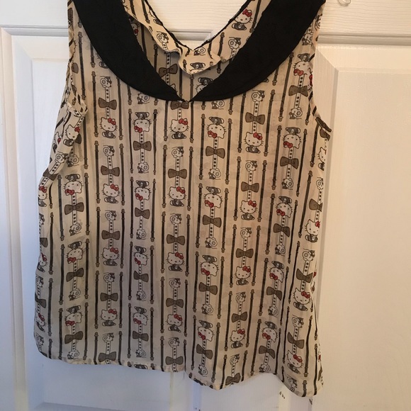 Hello Kitty Sheer 🐭🎀🐱 Print Blouse - Picture 4 of 5
